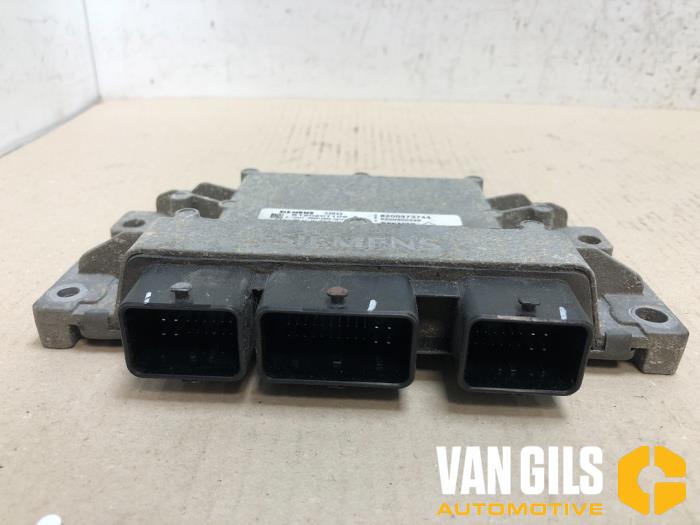 Used Engine management computer Renault Clio II (BB/CB) 1.2 16V Price € 150,00 Margin scheme offered by Van Gils Automotive