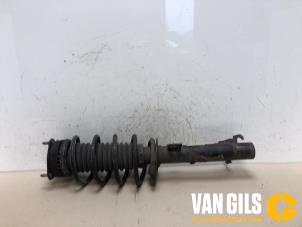 Usagé Barre amortisseur avant gauche Mazda 2 (NB/NC/ND/NE) 1.4 16V Prix € 75,00 Règlement à la marge proposé par Van Gils Automotive