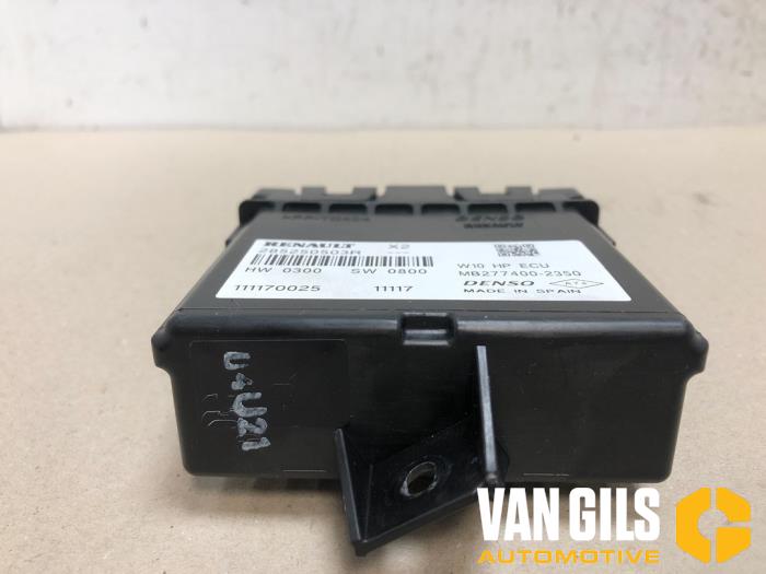 Used Cooling computer Renault Zoé (AG) R90 Price on request offered by Van Gils Automotive