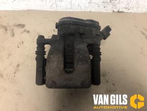 Used Rear brake calliper, left Renault Scénic IV (RFAJ) 1.3 TCE 140 16V Price on request offered by Van Gils Automotive