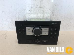 Usagé Radio/Lecteur CD Opel Corsa C (F08/68) 1.2 16V Twin Port Prix € 75,00 Règlement à la marge proposé par Van Gils Automotive