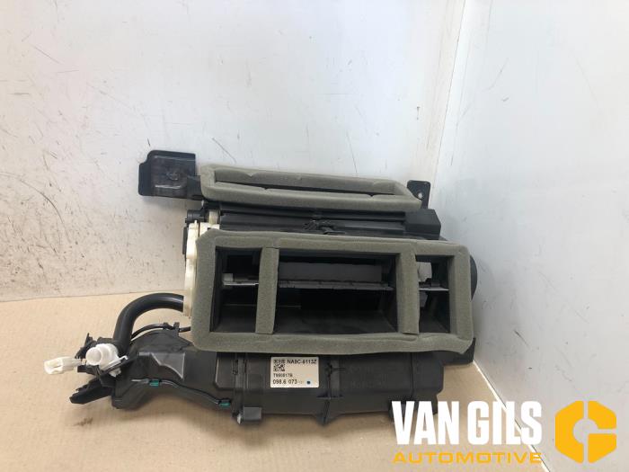 Usagé Bloc chauffage Fiat 124 Spider 1.4 MultiAir Turbo 16V Prix sur demande proposé par Van Gils Automotive