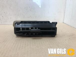 Used Dashboard vent Fiat 124 Spider 1.4 MultiAir Turbo 16V Price on request offered by Van Gils Automotive