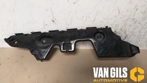 Used Rear bumper bracket, left Fiat 124 Spider 1.4 MultiAir Turbo 16V Price on request offered by Van Gils Automotive