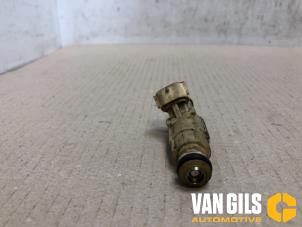Used Injector (petrol injection) Hyundai iX35 (LM) 2.0 16V 4x4 Price on request offered by Van Gils Automotive