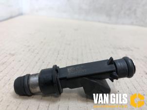Used Injector (petrol injection) Opel Astra H GTC (L08) 1.6 16V Twinport Price € 30,00 Margin scheme offered by Van Gils Automotive