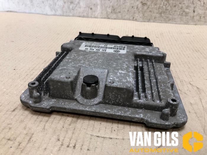 Engine management computer Volkswagen Touran 1.6 FSI 16V 03C906056AH