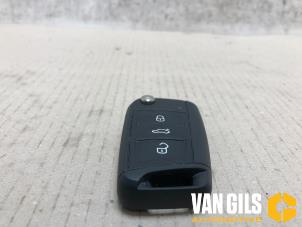 Usados Llave Volkswagen Polo V (6R) 1.4 TDI DPF BlueMotion technology Precio € 44,00 Norma de margen ofrecido por Van Gils Automotive