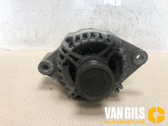 Begagnade Dynamo Fiat Bravo (198A) 1.6 JTD Multijet 120 Pris € 88,00 Marginaltabell erbjuds av Van Gils Automotive