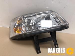 Used Headlight, right Volkswagen Transporter T5 1.9 TDi Price € 65,00 Margin scheme offered by Van Gils Automotive