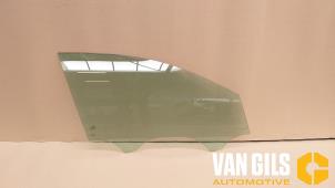 Usagé Vitre portière 4portes avant droite Volkswagen Golf VII (AUA) Prix € 39,93 Prix TTC proposé par Van Gils Automotive