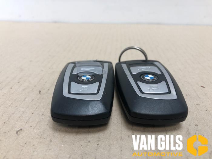 Schlüssel van een BMW M2 (F22/87) M2 3.0 24V 2017