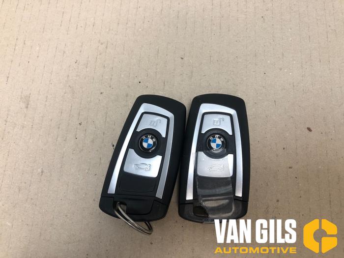 Schlüssel van een BMW M2 (F22/87) M2 3.0 24V 2017
