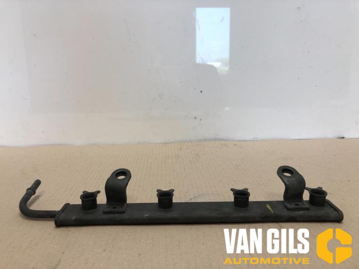 Usagé Système d'injection Mitsubishi Colt (Z2/Z3) 1.3 16V Prix € 50,00 Règlement à la marge proposé par Van Gils Automotive