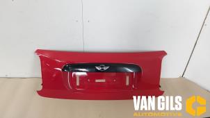 Używane Tylna klapa Mini Mini Cabrio (F57) 1.5 12V Cooper Cena € 349,99 Procedura marży oferowane przez Van Gils Automotive