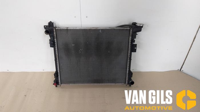 Usagé Radiateur Dodge Grand Caravan 3.8 Prix sur demande proposé par Van Gils Automotive