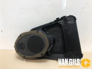 Used Speaker Jaguar S-type (X200) 3.0 V6 24V Price € 30,00 Margin scheme offered by Van Gils Automotive