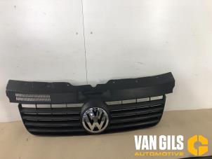 Używane Grill Volkswagen Transporter T5 1.9 TDi Cena € 40,00 Procedura marży oferowane przez Van Gils Automotive