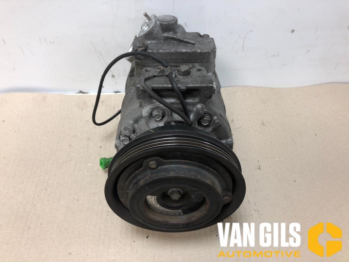 Gebrauchte Klimapumpe Volkswagen Passat (3B3) 2.0 20V Preis € 35,00 Margenregelung angeboten von Van Gils Automotive