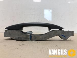 Usagé Poignée de porte avant droite Peugeot Expert (G9) 2.0 HDi 120 Prix sur demande proposé par Van Gils Automotive