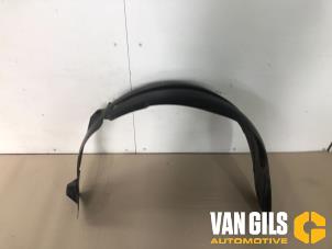 Gebrauchte Radkasten Dodge Caliber 1.8 16V Preis auf Anfrage angeboten von Van Gils Automotive
