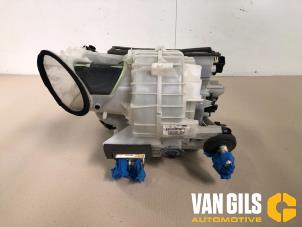 Used Heater housing Peugeot 308 SW (4E/H) 1.6 16V THP 150 Price € 150,00 Margin scheme offered by Van Gils Automotive