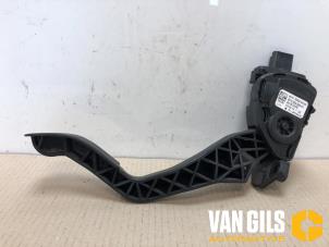 Used Accelerator pedal Peugeot 308 SW (4E/H) 1.6 16V THP 150 Price € 33,00 Margin scheme offered by Van Gils Automotive