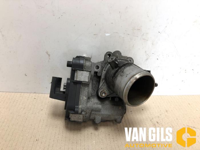 Usagé Boîtier accélérateur Alfa Romeo GT (937) 1.9 JTD 16V Multijet Prix € 45,00 Règlement à la marge proposé par Van Gils Automotive