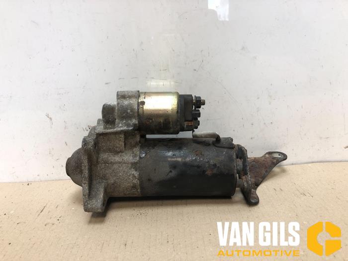 Begagnade Startmotor Volvo V70 (GW/LW/LZ) 2.0 10V Pris € 35,00 Marginaltabell erbjuds av Van Gils Automotive