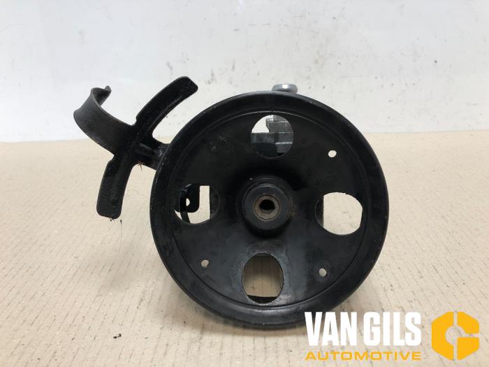 Usagé Pompe de direction Volvo V70 (GW/LW/LZ) 2.0 10V Prix € 60,00 Règlement à la marge proposé par Van Gils Automotive