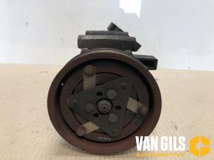 Used Air conditioning pump Renault Clio III (BR/CR) 1.5 dCi 85 Price € 82,00 Margin scheme offered by Van Gils Automotive