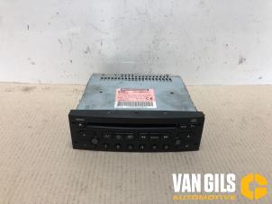 Used Radio CD player Peugeot 206 (2A/C/H/J/S) 1.4 HDi Price € 75,00 Margin scheme offered by Van Gils Automotive