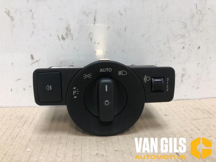 Interruptor de luz de un Mercedes-Benz B (W246,242) 2.2 B-220 CDI BlueEFFICIENCY 16V 2019