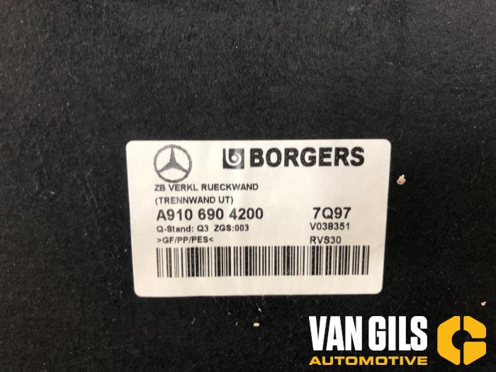 Divers d'un Mercedes-Benz Sprinter 5t (907.6) 519 CDI 3.0 V6 24V RWD 2020