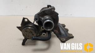 Used Turbo Renault Clio IV (5R) 0.9 Energy TCE 90 12V Price on request offered by Van Gils Automotive