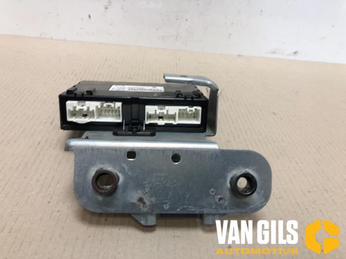 Gebrauchte Modul (sonstige) Mazda 5 (CR19) 1.8i 16V Preis auf Anfrage angeboten von Van Gils Automotive
