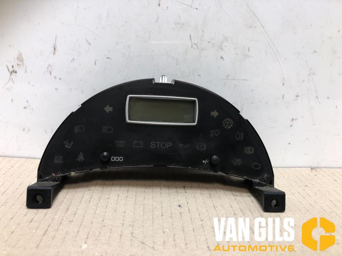Begagnade Innerdisplay Citroen C8 (EA/EB) 2.0 HDi 16V Pris € 35,00 Marginaltabell erbjuds av Van Gils Automotive