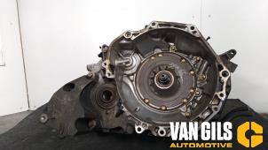 Używane Skrzynia biegów Opel Vectra C GTS 3.2 V6 24V Cena € 649,99 Procedura marży oferowane przez Van Gils Automotive