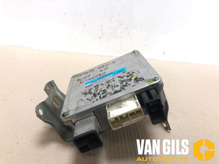 Usagé Ordinateur direction assistée Toyota RAV4 (A3) 2.0 16V VVT-i 4x4 Prix € 65,00 Règlement à la marge proposé par Van Gils Automotive
