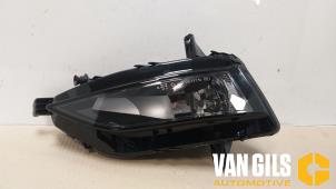 Usagé Anti brouillard gauche Volkswagen Golf VII (AUA) Prix € 53,24 Prix TTC proposé par Van Gils Automotive