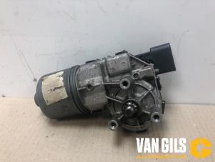 Used Front wiper motor Audi A3 (8L1) 1.6 Price € 50,00 Margin scheme offered by Van Gils Automotive