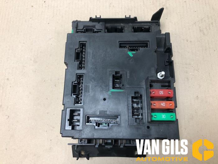 Fuse box Smart Fortwo Coupé 1.0 52kW,Micro Hybrid Drive A4519001502 SMART