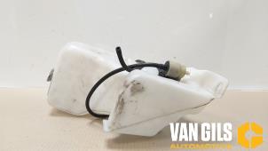 Used Front windscreen washer reservoir Smart Fortwo Coupé (451.3) 1.0 52kW,Micro Hybrid Drive Price on request offered by Van Gils Automotive