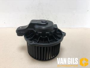 Used Heating and ventilation fan motor Kia Rio IV (YB) 1.2 MPI 16V Price € 74,99 Margin scheme offered by Van Gils Automotive