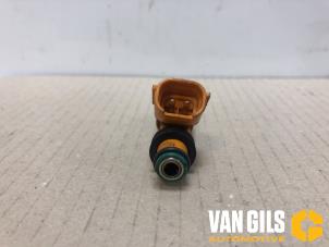 Used Injector (petrol injection) Daihatsu Cuore (L251/271/276) 1.0 12V DVVT Price € 30,00 Margin scheme offered by Van Gils Automotive