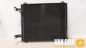 Usados Radiador de aire acondicionado Audi A2 (8Z0) 1.4 16V Precio € 80,00 Norma de margen ofrecido por Van Gils Automotive