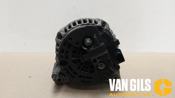 Begagnade Dynamo Volvo 440 1.8 i DL/GLE Pris € 75,00 Marginaltabell erbjuds av Van Gils Automotive