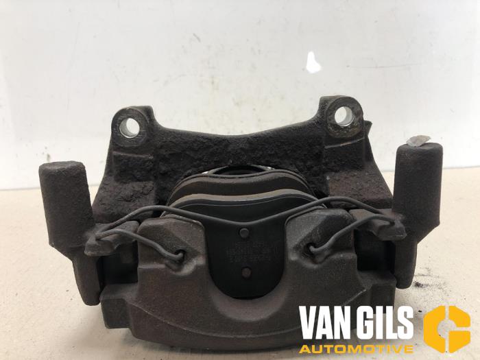Gebrauchte Bremszange rechts vorne Renault Vel Satis (BJ) 3.5 V6 24V Autom. Preis € 70,00 Margenregelung angeboten von Van Gils Automotive