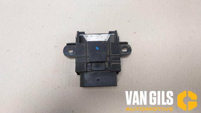 Used Body control computer Volkswagen Golf VII (AUA) 1.4 GTE 16V Price € 30,00 Margin scheme offered by Van Gils Automotive