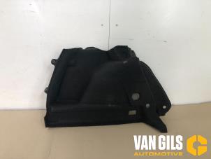 Used Boot lining left Volkswagen Golf VII (AUA) 2.0 GTI 16V Price € 111,32 Inclusive VAT offered by Van Gils Automotive